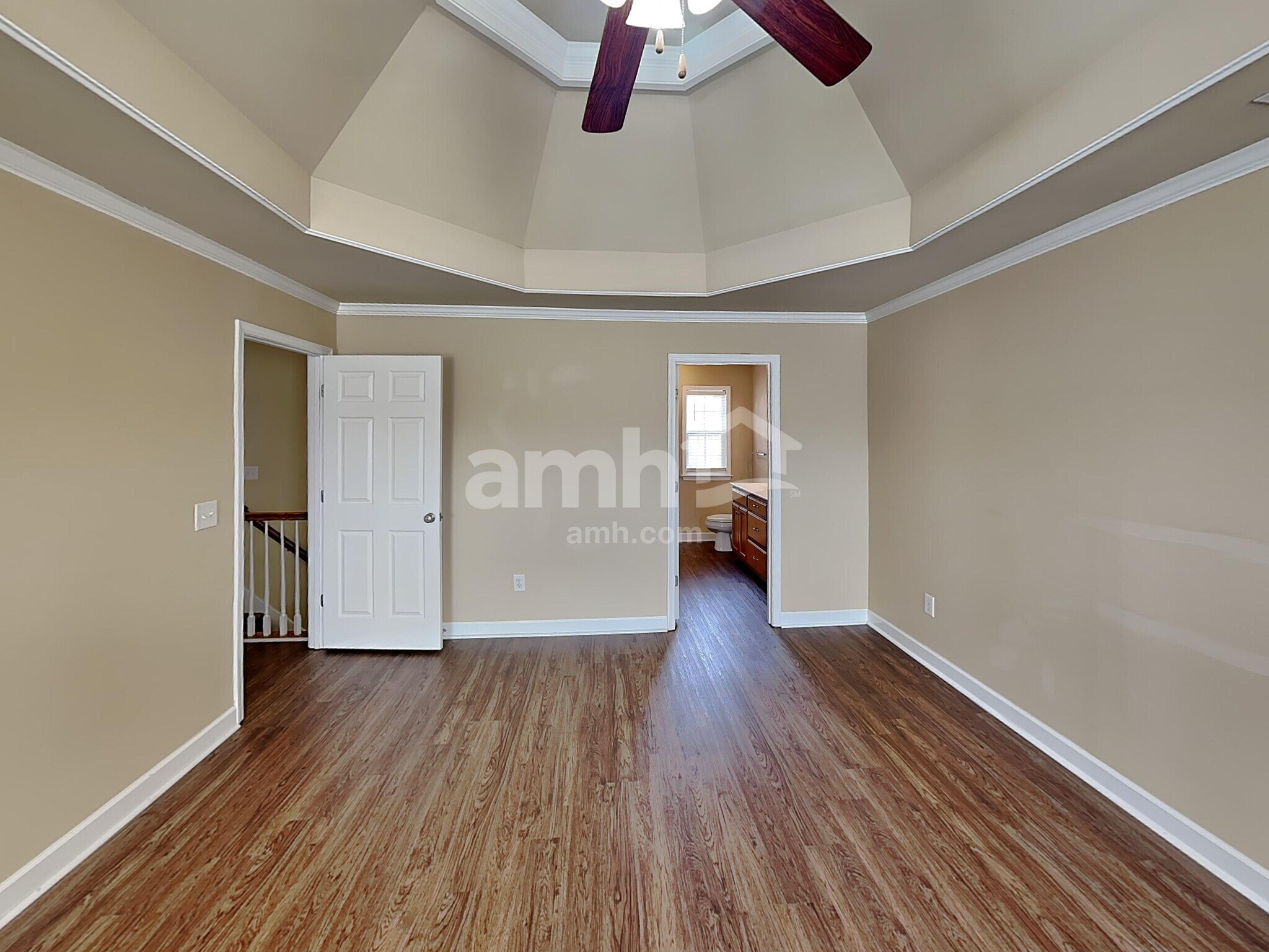 Building Photo - 3016 Sommette Dr