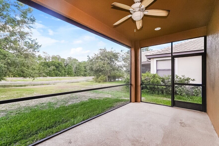 Building Photo - 20355 Chestnut Grove Dr