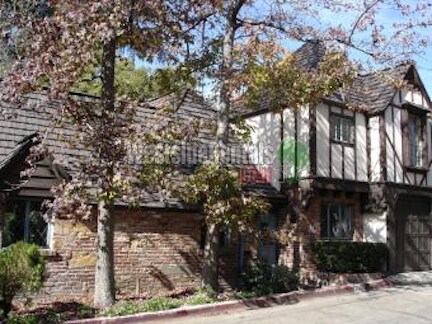 Building Photo - 2057 N Las Palmas Ave