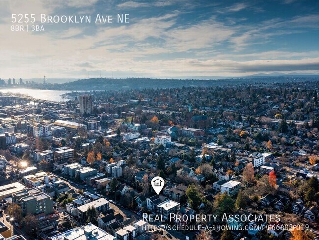 Building Photo - 5255 Brooklyn Ave NE