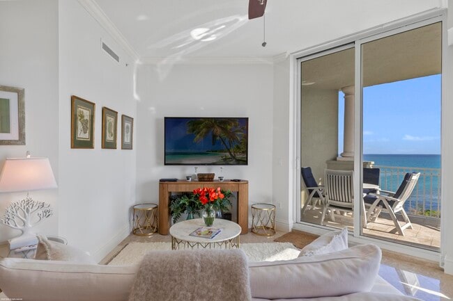Building Photo - 5310 N Ocean Dr