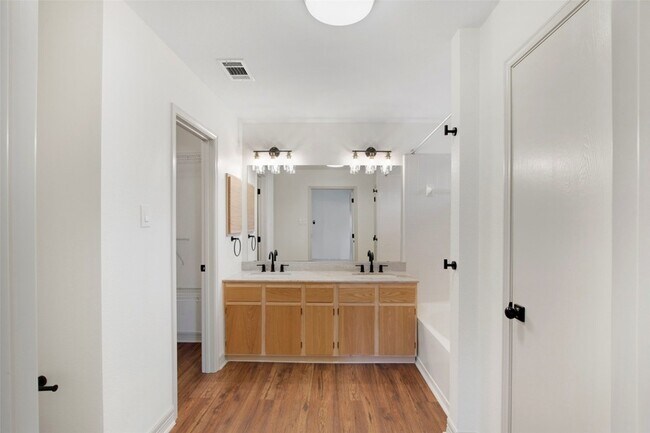 Building Photo - 7806 Harbor Dr