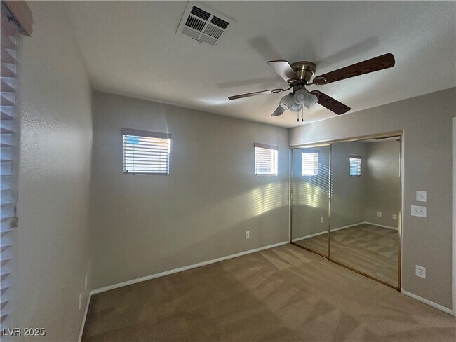 Building Photo - 9527 Crooked Wood Ave