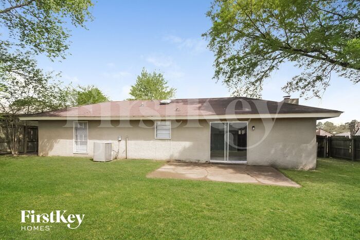 Building Photo - 6635 Wesfield Cove