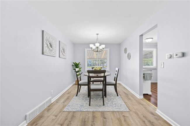 Building Photo - 189 Lawson Rd