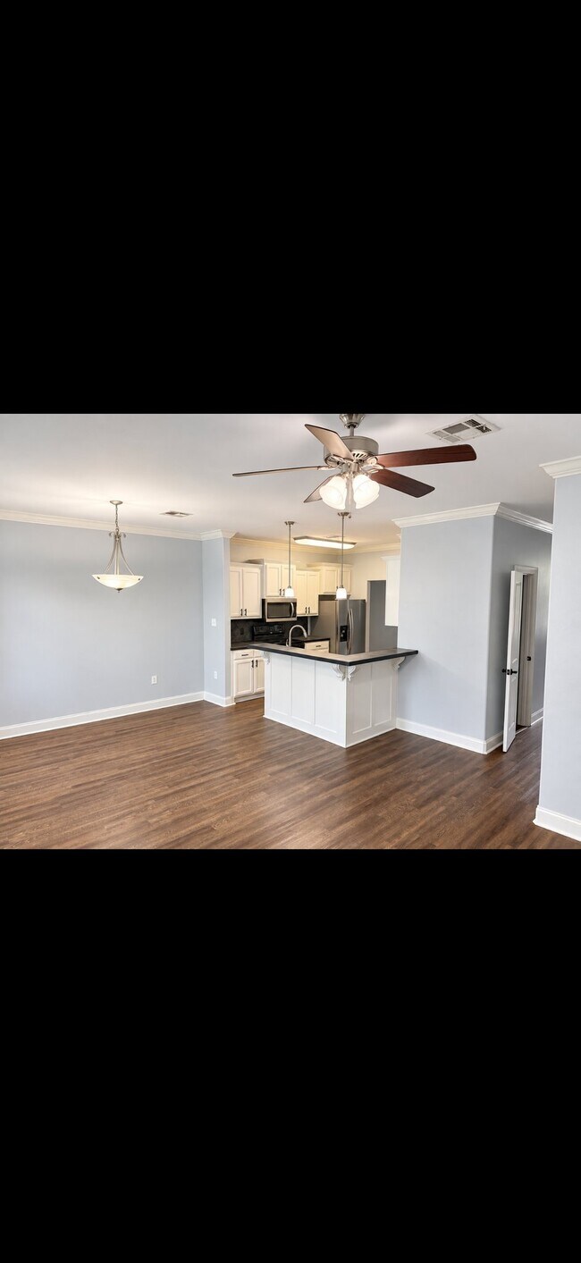 Building Photo - 20334 De Chene Dr