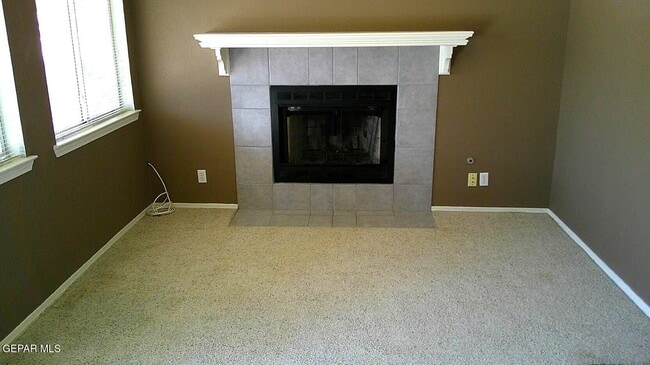 Building Photo - 1450 Plaza Roja Ct