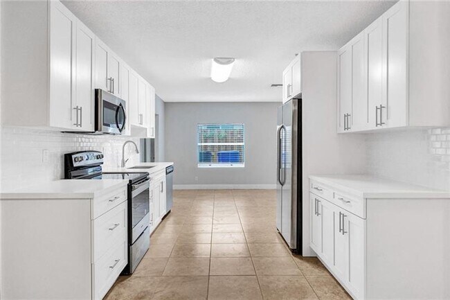 Building Photo - 20861 NW 9th Path