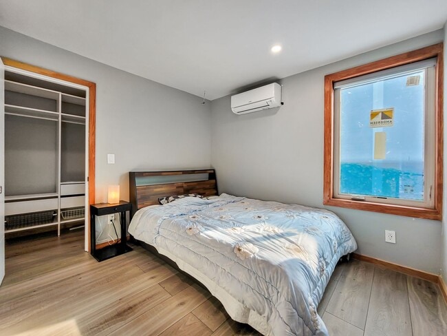 Building Photo - Remodeled Alki Beach Home with Puget Sound Views