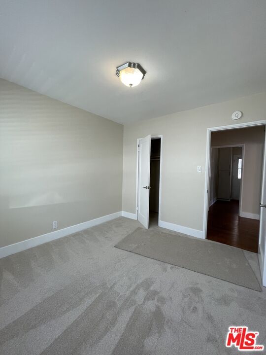 Building Photo - 5048 Enfield Ave