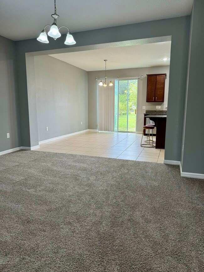 Building Photo - 3745 Brighton Park Cir