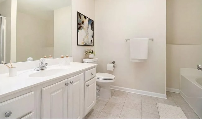 Building Photo - 3068 Lauren Parc Rd