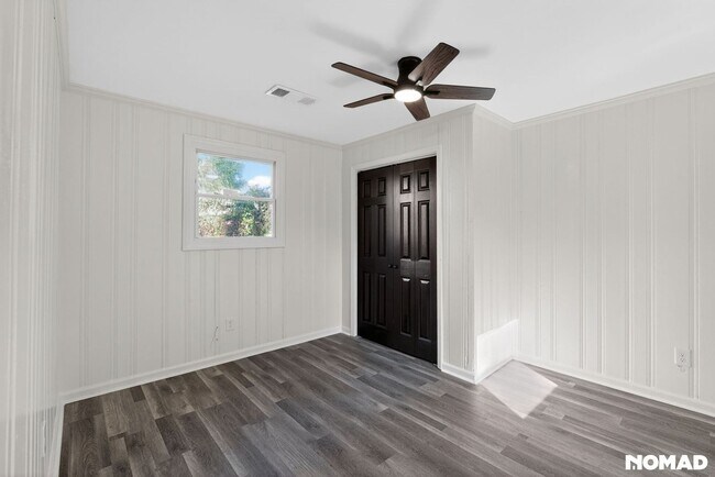 Building Photo - Charming 4BR House in Atlanta