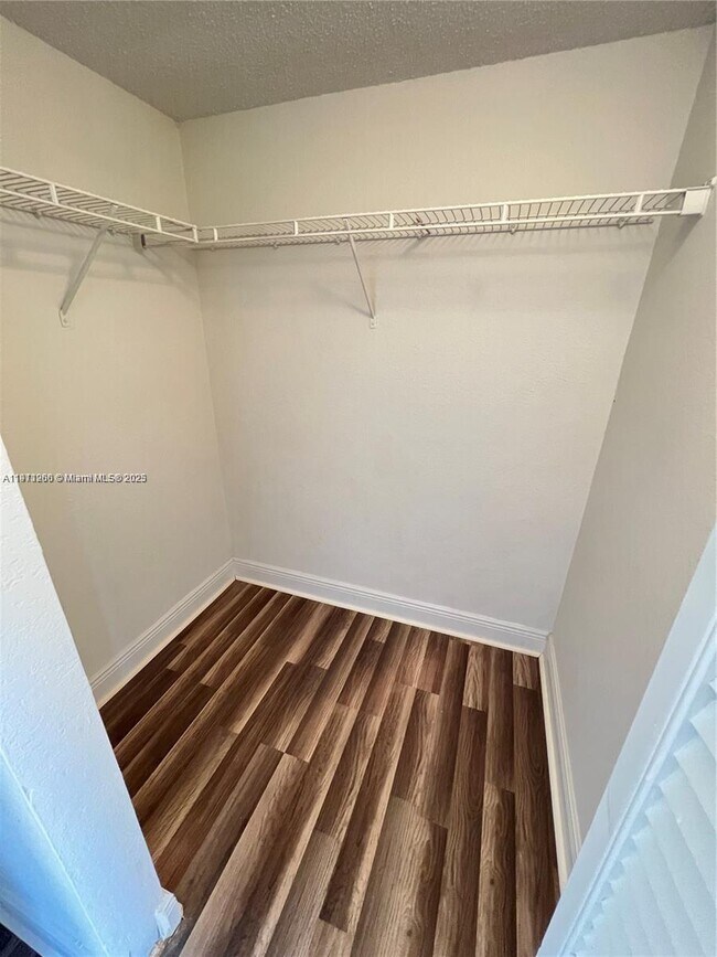 Building Photo - 1501 Windorah Way