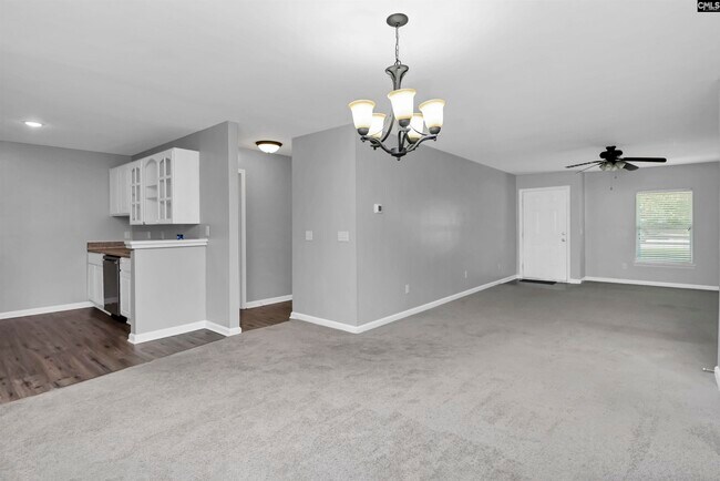 Building Photo - 141 Wigmore Ln