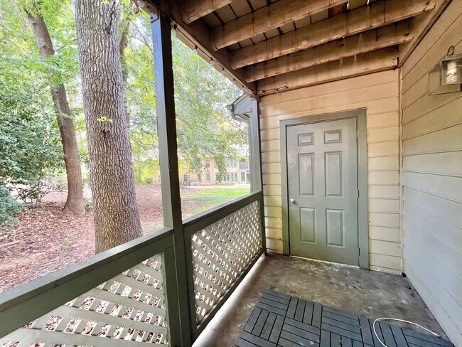 Building Photo - Charming Two-Story 2BD, 2.5BA Raleigh Cond...
