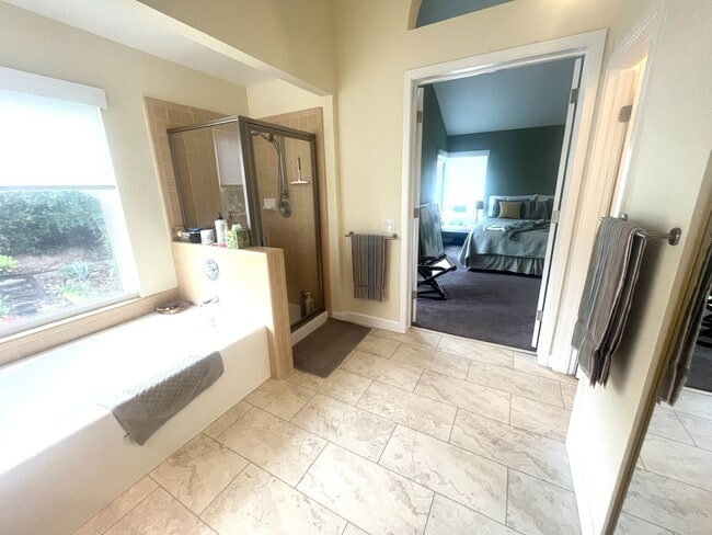 Building Photo - 3 Bedroom 2.5 Bath Arbors Home