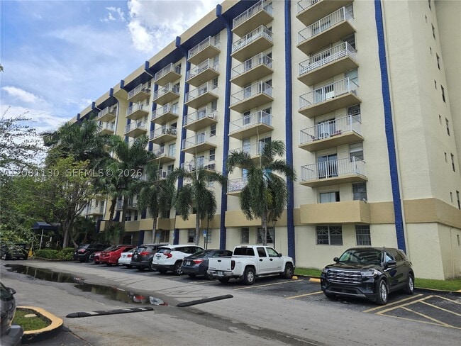 Building Photo - 4550 NW 9th St