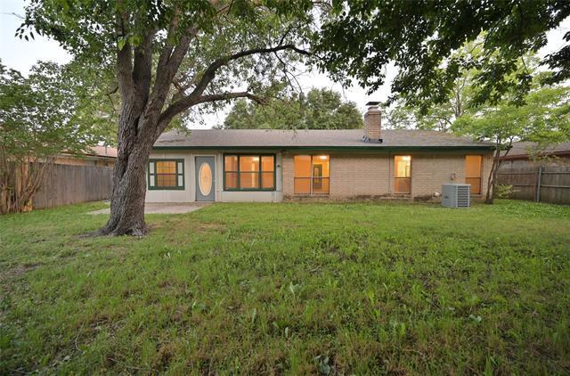 Building Photo - 4107 Pyracantha Dr