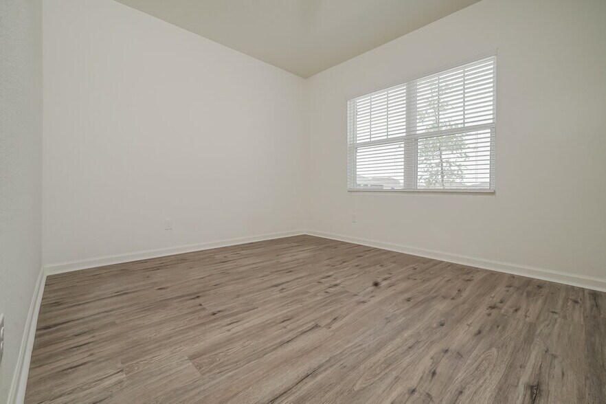 Building Photo - 505 Indian Creek