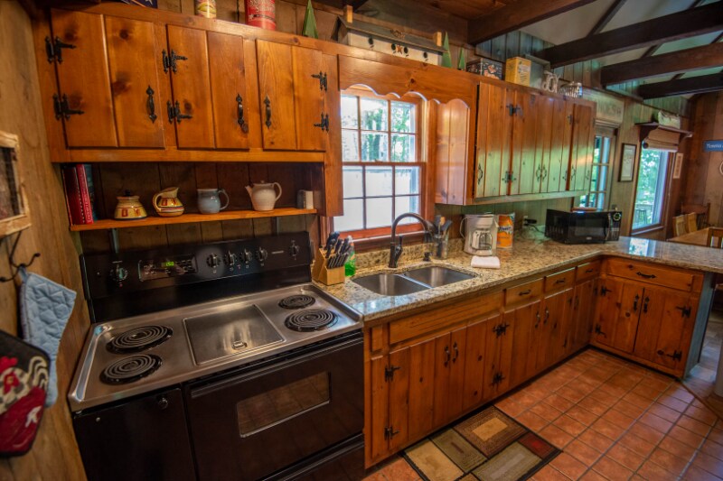 Building Photo - 457 Walnut Hills Cir