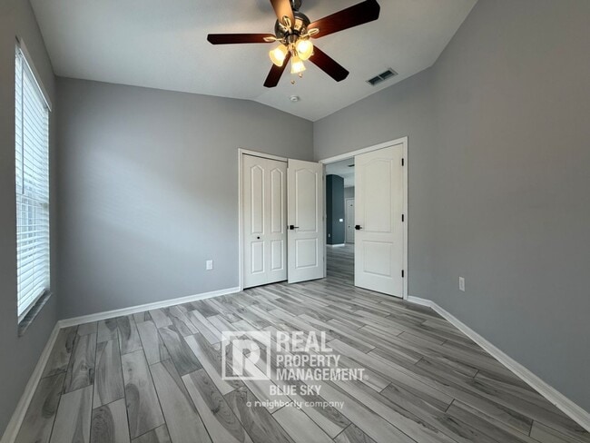 Building Photo - 5238 Gato Del Sol Cir