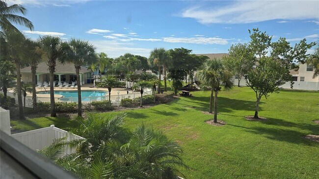 Building Photo - 3005 Palmetto Oak Dr