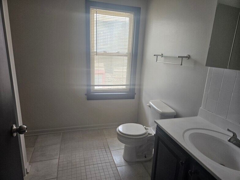 2nd floor bathroom - 3526 Locust St
