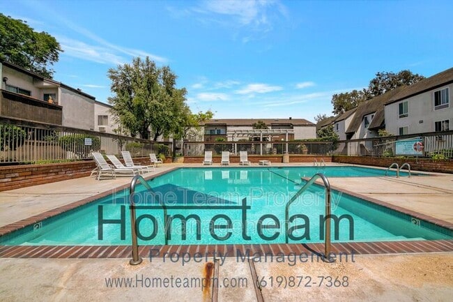 Building Photo - 8075 Caminito de Pizza