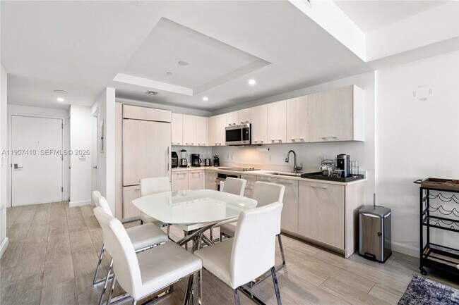 Building Photo - 55 SW 9th St