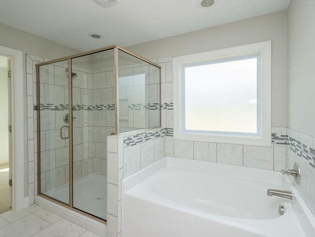 Building Photo - 4547 Willie Daniel Dr