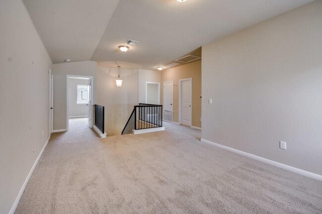 Building Photo - 621 Carly Ann Ln