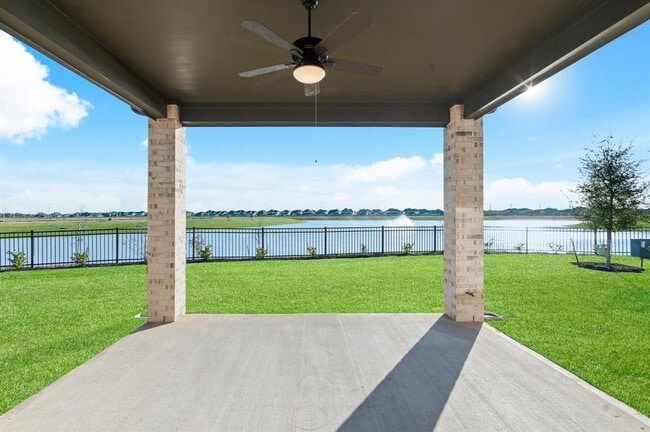 Building Photo - 2060 Terra Rose Dr