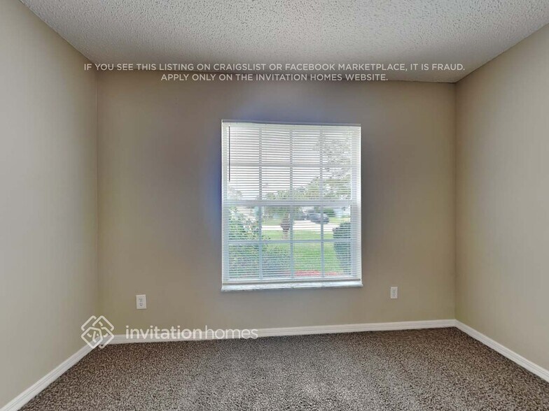 Building Photo - 214 Oak Branch Dr