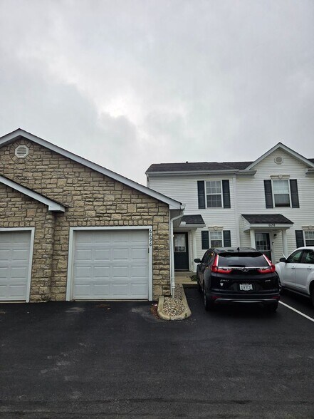 Building Photo - 6696 Axtel Dr