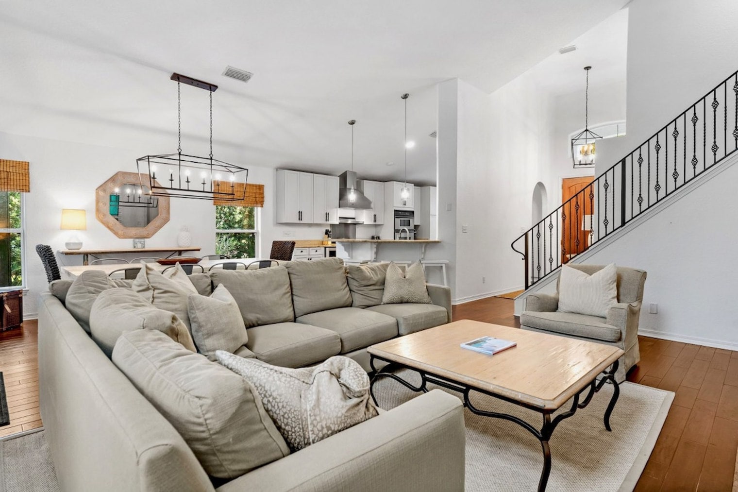 Building Photo - 4639 Paradise Isles