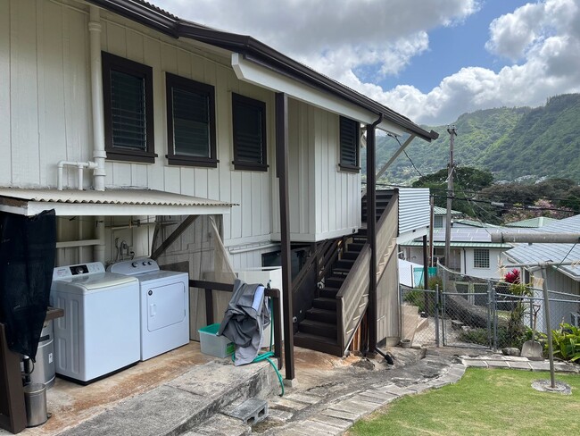 Building Photo - RMS100ach (REOM)