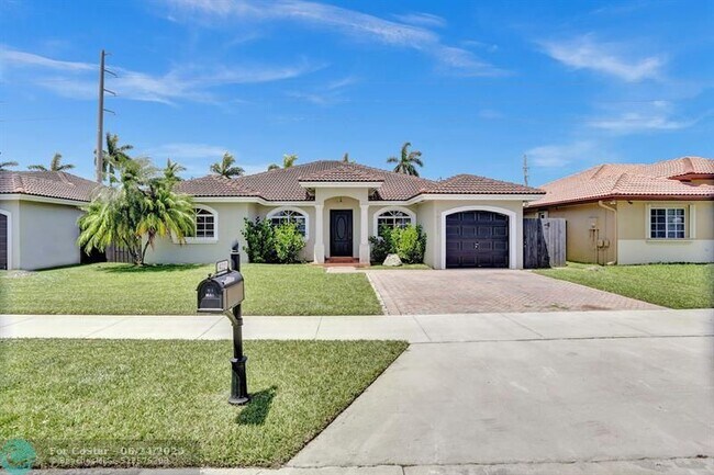 Building Photo - 14221 SW 160th Terrace