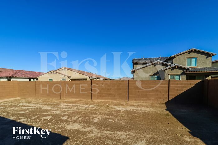 Building Photo - 18414 W Illini St