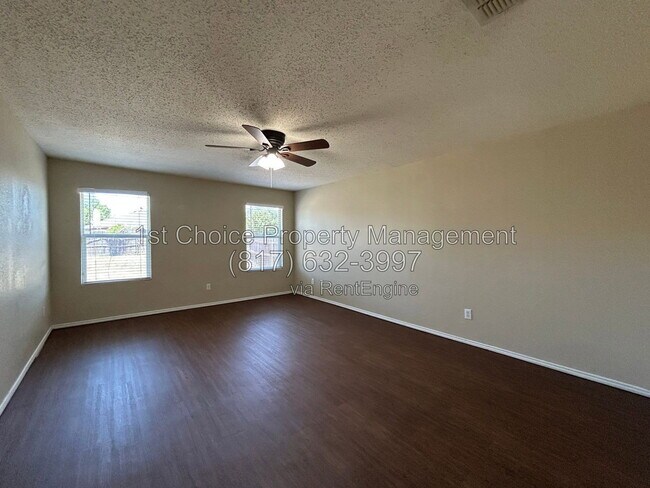 Building Photo - 4888 Parkview Hills Ln
