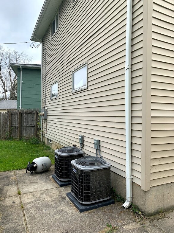 Building Photo - 101 Dale Dr