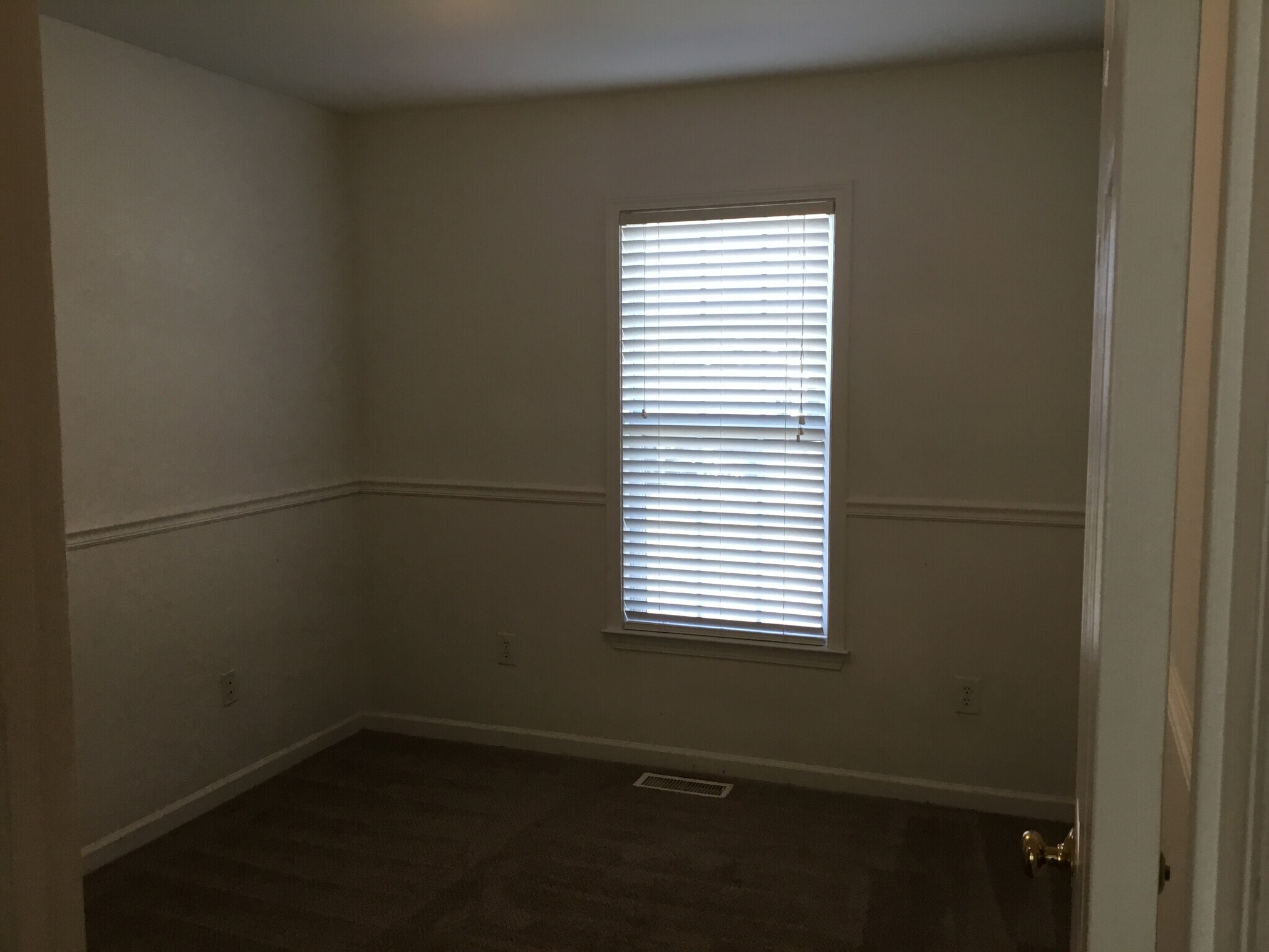 Building Photo - 6032 Evans Mill Rd