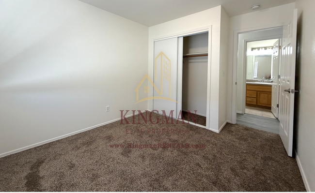 Building Photo - 6559 Nielsen Way