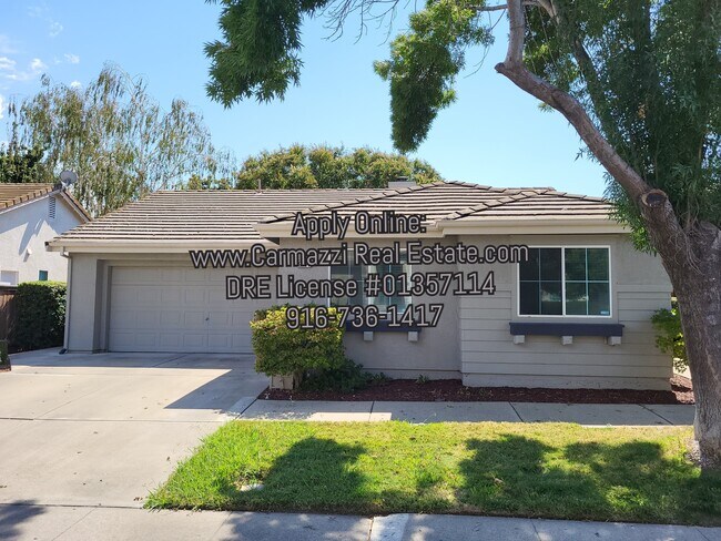 Primary Photo - 9451 Lakewind Ln