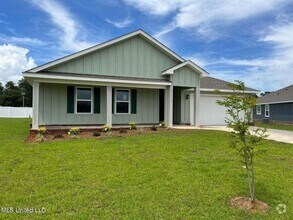 Building Photo - Beautiful new 4/2