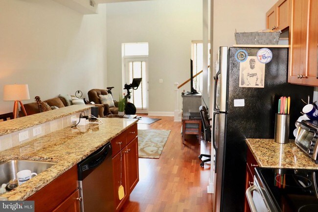 Building Photo - 1 Academy Circle