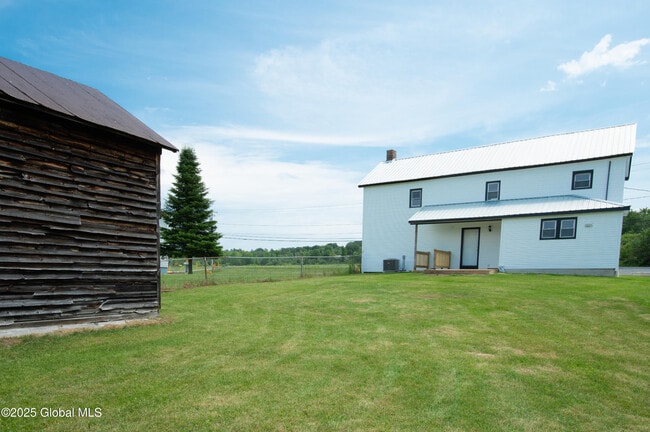 Building Photo - 798 NY-29