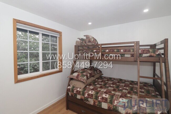 Building Photo - 4010 Imperial Dr