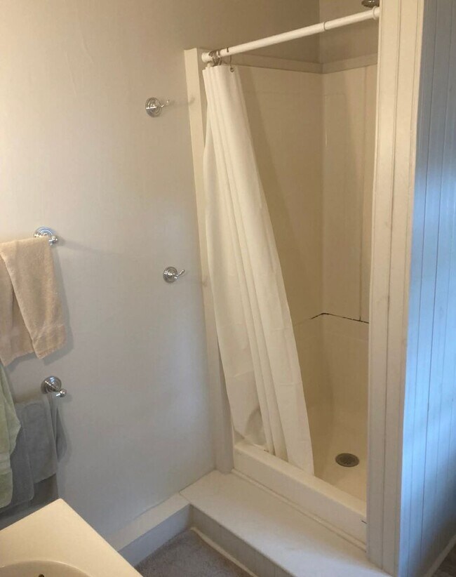 Building Photo - Thing