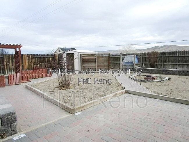 Building Photo - 435 Trellis Dr